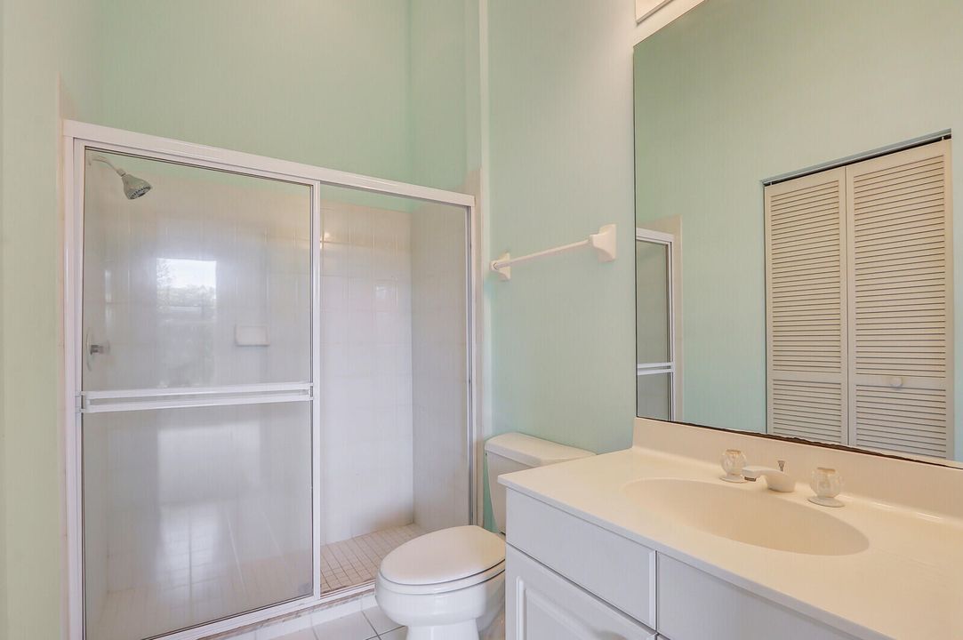 Active With Contract: $479,000 (2 beds, 2 baths, 1904 Square Feet)