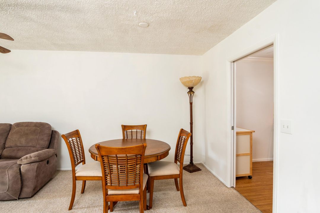 Active With Contract: $99,900 (1 beds, 1 baths, 662 Square Feet)