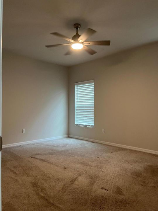 For Rent: $2,400 (3 beds, 2 baths, 1311 Square Feet)