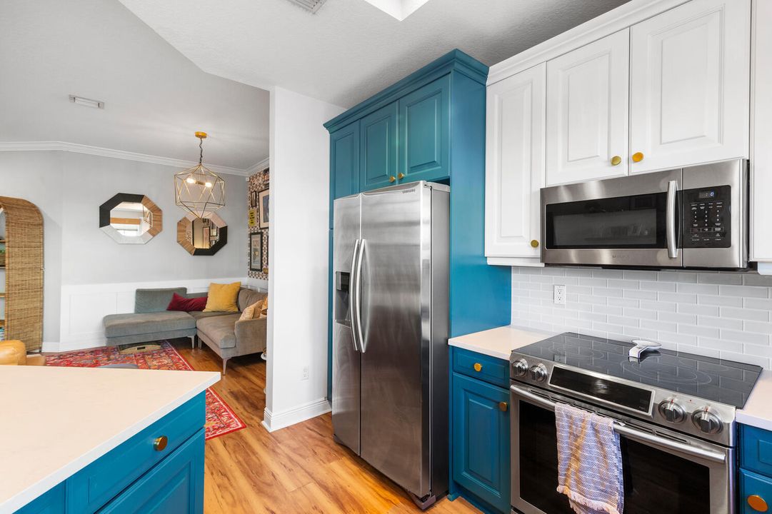 Active With Contract: $5,200 (3 beds, 2 baths, 1793 Square Feet)