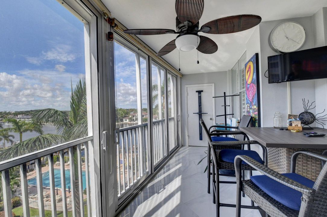 Active With Contract: $8,000 (2 beds, 2 baths, 1201 Square Feet)