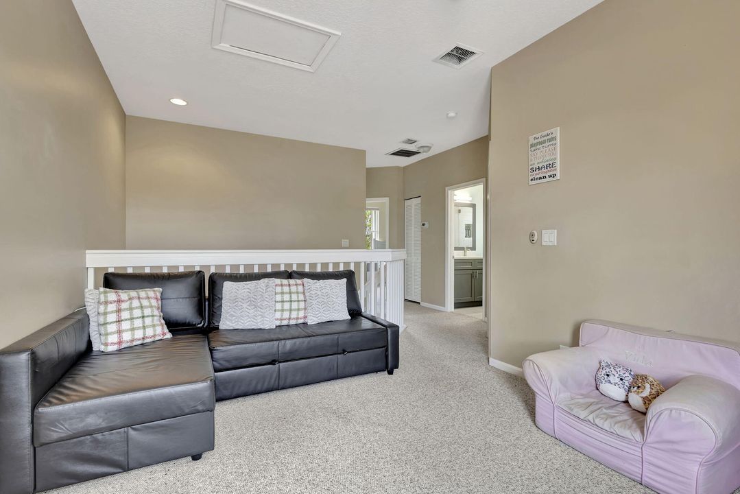 Active With Contract: $775,000 (4 beds, 2 baths, 3093 Square Feet)