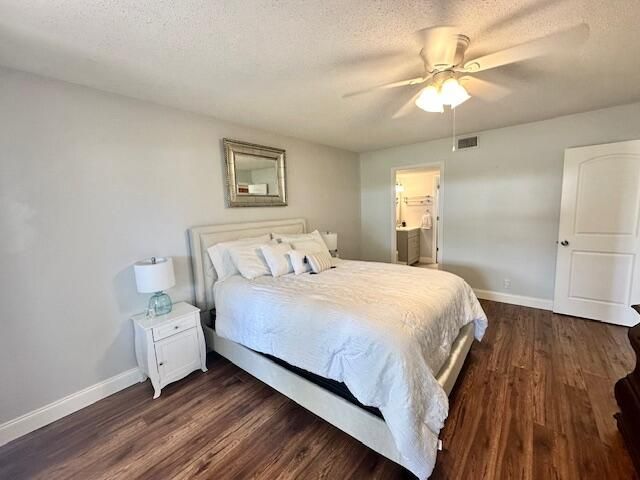 Active With Contract: $125,000 (1 beds, 1 baths, 660 Square Feet)