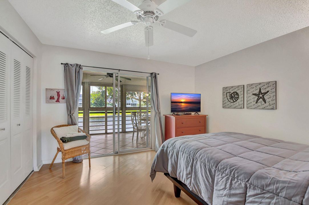 Active With Contract: $105,000 (1 beds, 1 baths, 585 Square Feet)