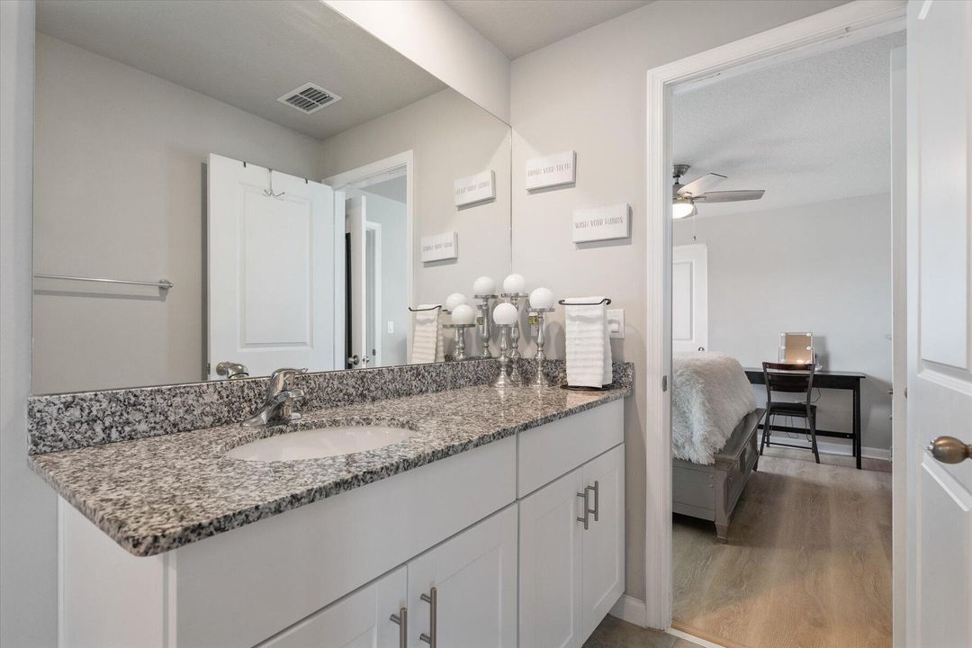 For Sale: $459,999 (3 beds, 2 baths, 1808 Square Feet)