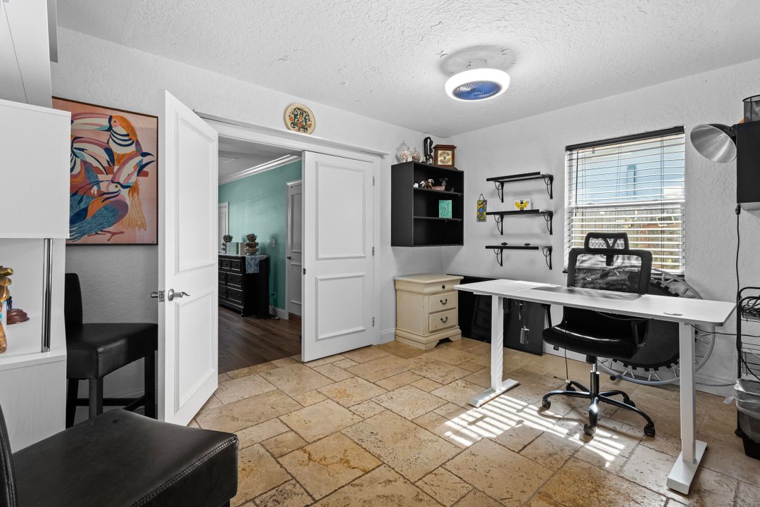 Active With Contract: $4,500 (3 beds, 2 baths, 1850 Square Feet)