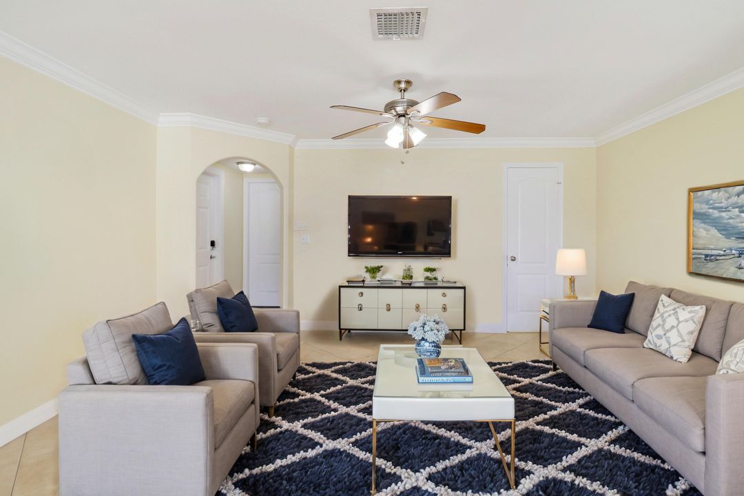 Active With Contract: $449,000 (3 beds, 2 baths, 1241 Square Feet)