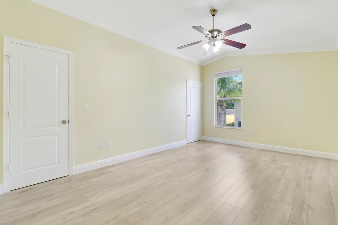 Active With Contract: $449,000 (3 beds, 2 baths, 1241 Square Feet)