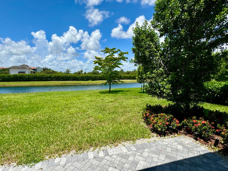 For Sale: $1,480,000 (3 beds, 3 baths, 3258 Square Feet)