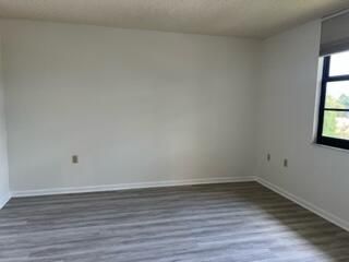 For Rent: $2,050 (2 beds, 2 baths, 1437 Square Feet)