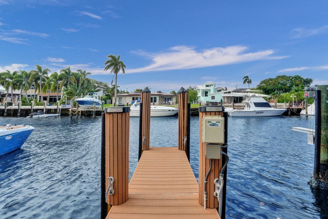 For Sale: $1,225,000 (4 beds, 2 baths, 3226 Square Feet)