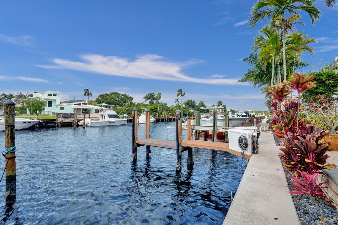 For Sale: $1,225,000 (4 beds, 2 baths, 3226 Square Feet)