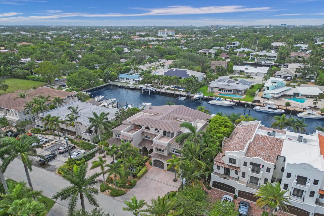 For Sale: $1,225,000 (4 beds, 2 baths, 3226 Square Feet)