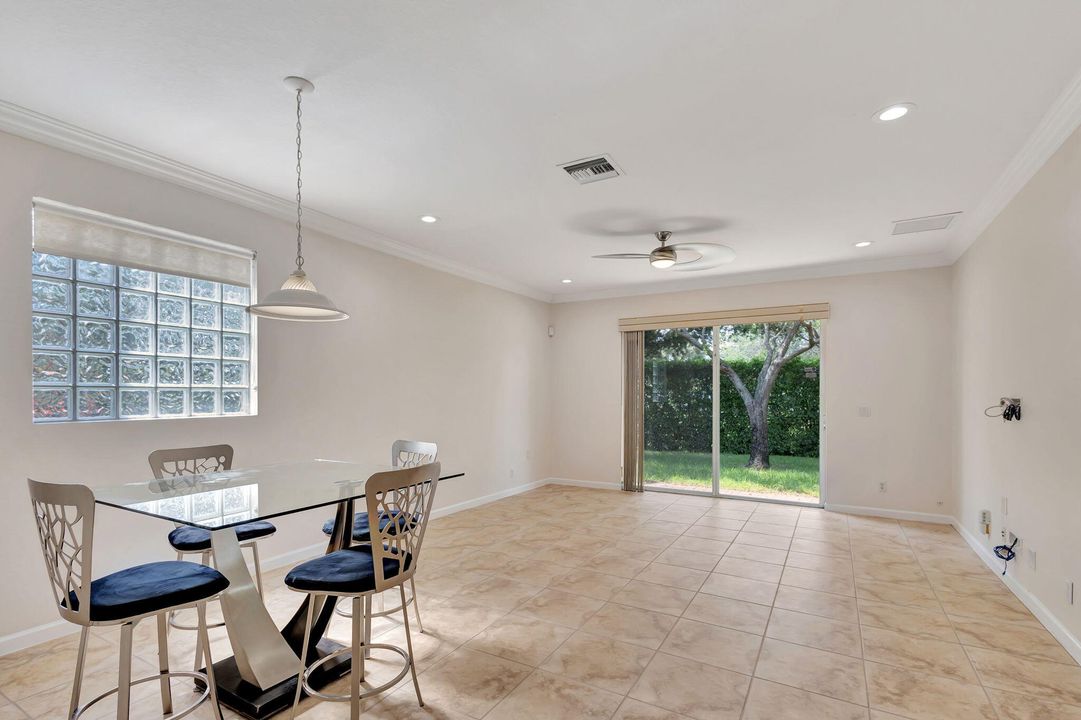 For Sale: $478,500 (3 beds, 2 baths, 1936 Square Feet)