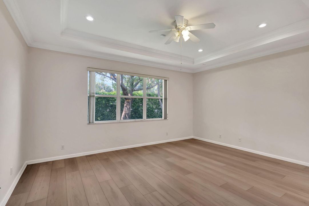 For Sale: $478,500 (3 beds, 2 baths, 1936 Square Feet)