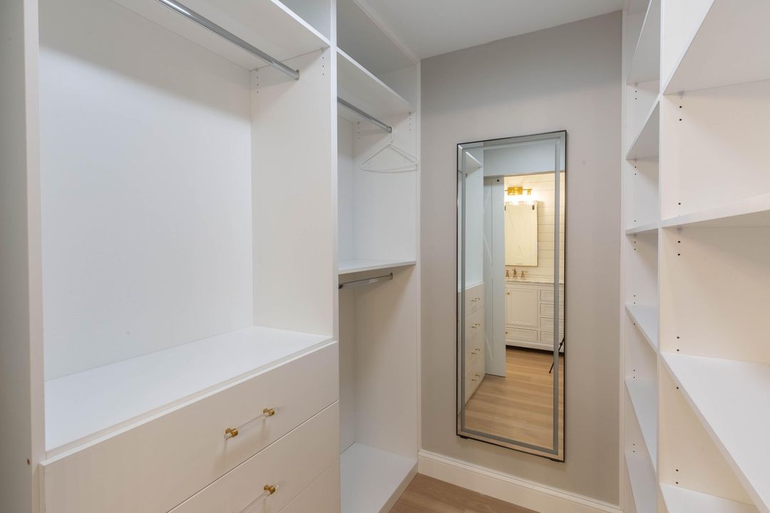 Active With Contract: $8,500 (3 beds, 2 baths, 1918 Square Feet)