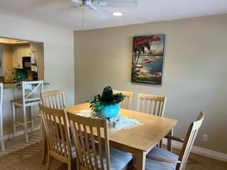 For Sale: $324,900 (2 beds, 2 baths, 1272 Square Feet)