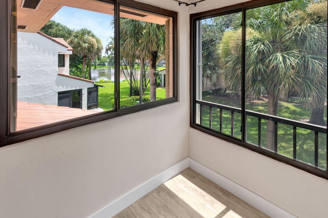 Active With Contract: $719,000 (3 beds, 2 baths, 1746 Square Feet)