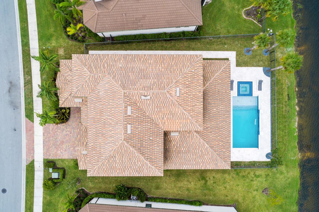 En Venta: $2,475,000 (6 camas, 6 baños, 5304 Pies cuadrados)