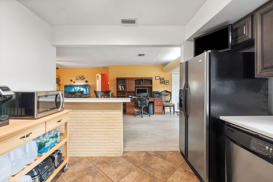 Active With Contract: $625,000 (3 beds, 2 baths, 1629 Square Feet)