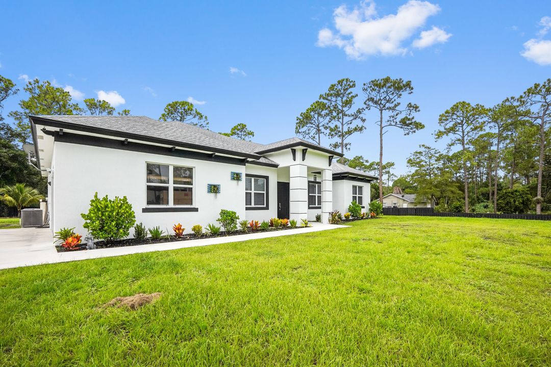 Active With Contract: $749,900 (4 beds, 2 baths, 1938 Square Feet)