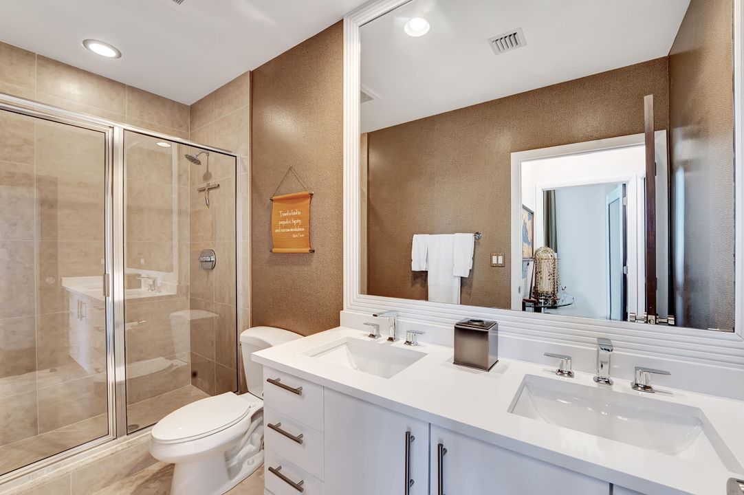 For Sale: $2,050,000 (3 beds, 2 baths, 1709 Square Feet)