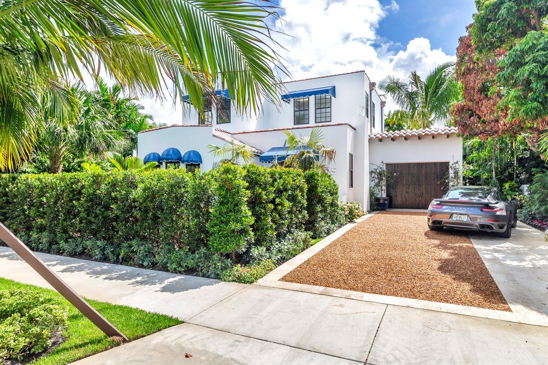 For Sale: $5,485,000 (5 beds, 4 baths, 3328 Square Feet)