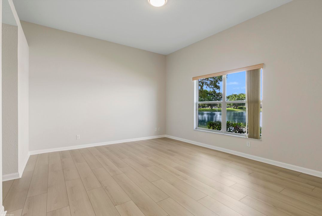 Active With Contract: $479,000 (3 beds, 2 baths, 1613 Square Feet)