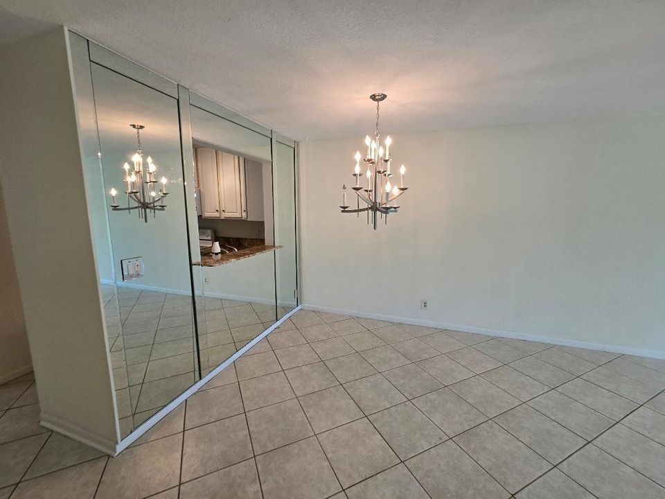 Active With Contract: $2,200 (2 beds, 2 baths, 1180 Square Feet)