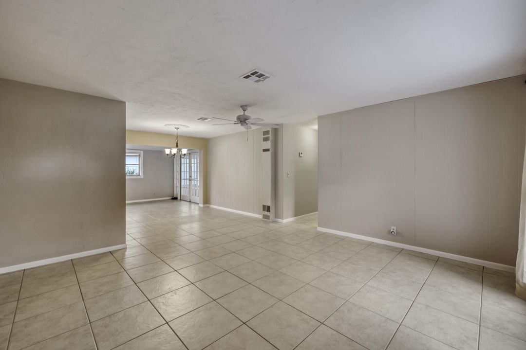 Active With Contract: $3,900 (4 beds, 2 baths, 1769 Square Feet)