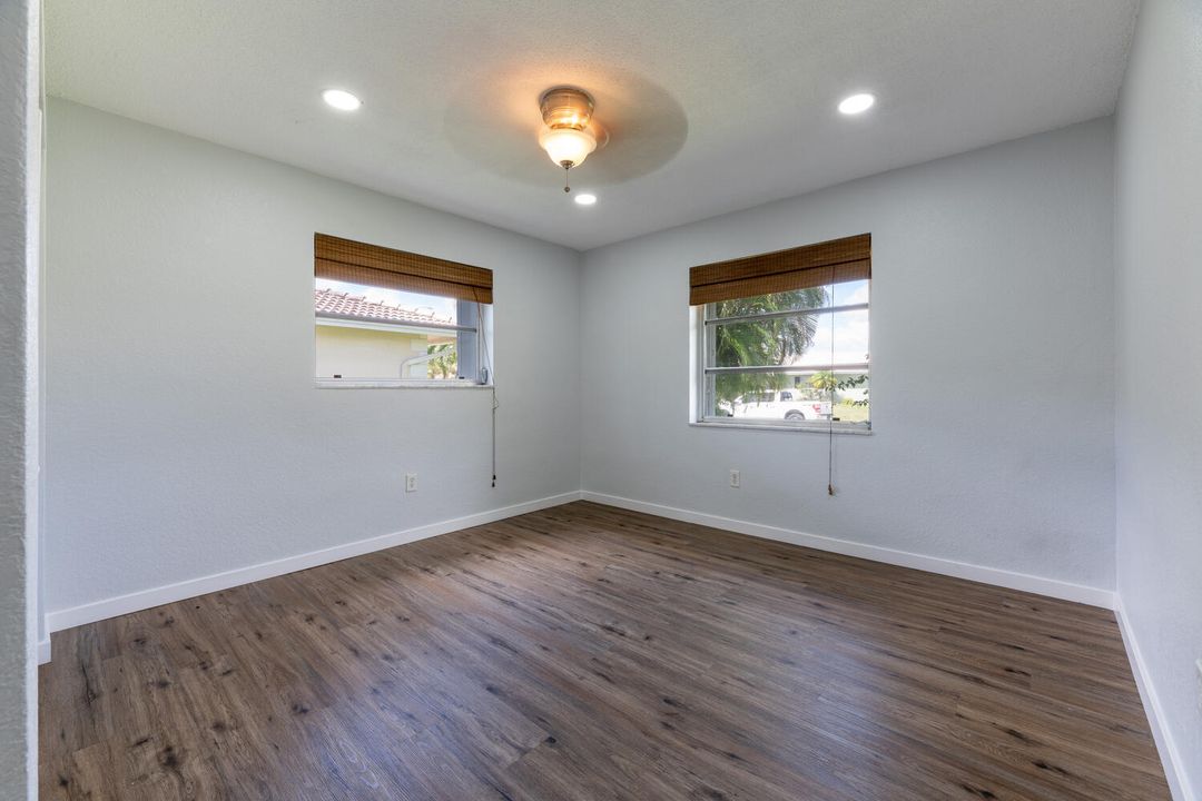 Active With Contract: $4,250 (3 beds, 2 baths, 1406 Square Feet)