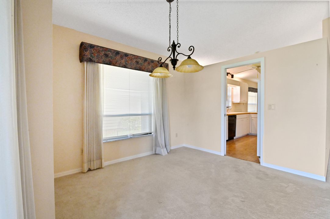 For Sale: $439,900 (3 beds, 2 baths, 1905 Square Feet)