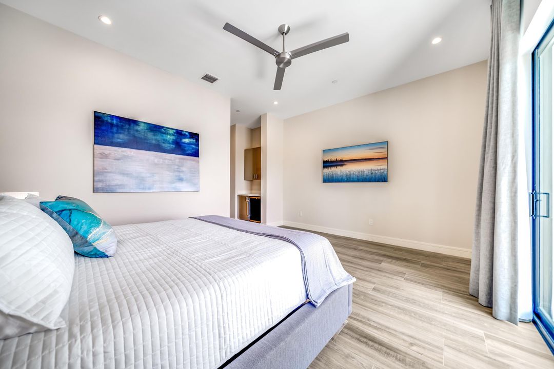 Active With Contract: $6,800 (2 beds, 2 baths, 2000 Square Feet)