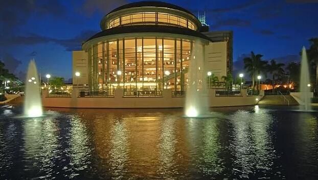 Под контрактом: $5,800 (2 спален, 2 ванн, 1851 Квадратных фут)