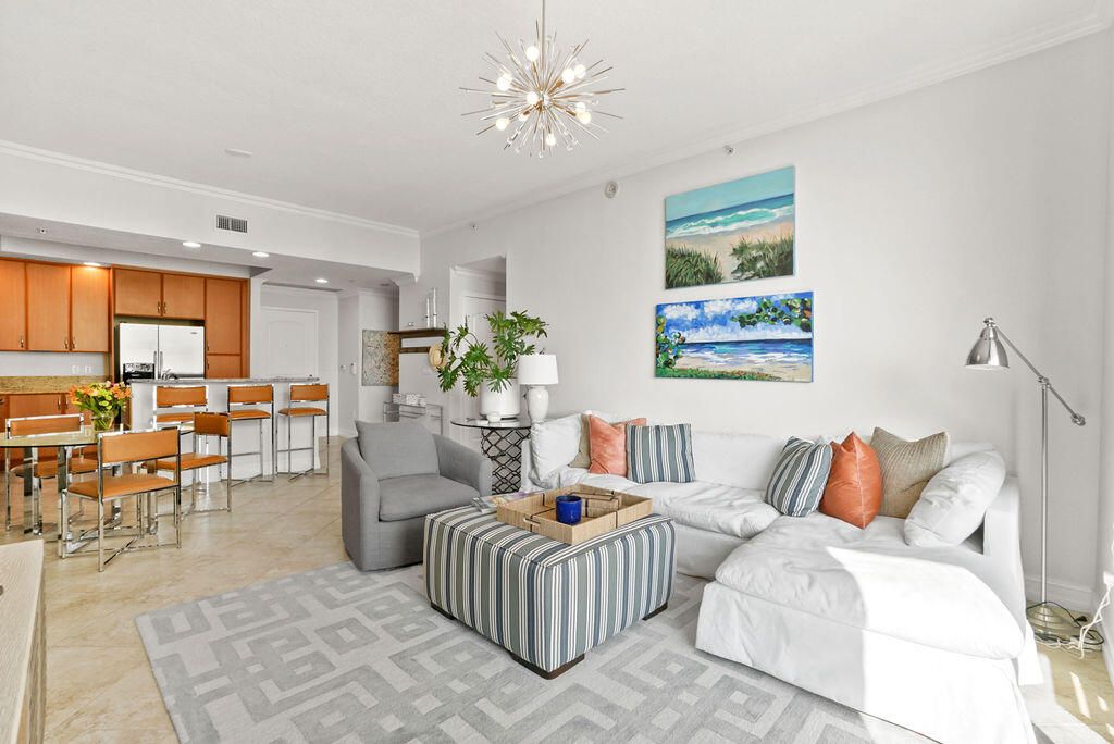 Active With Contract: $6,500 (2 beds, 2 baths, 1324 Square Feet)