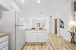 Active With Contract: $260,000 (3 beds, 3 baths, 1700 Square Feet)