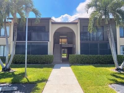 Recently Sold: $249,000 (2 beds, 2 baths, 1005 Square Feet)