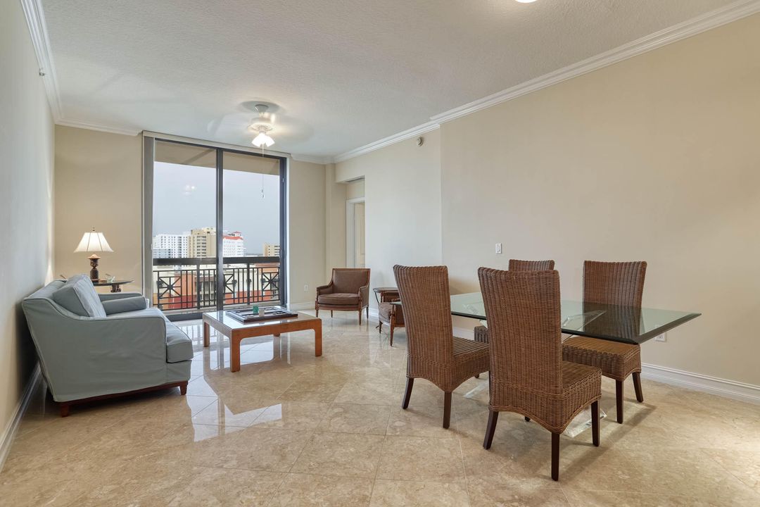 Active With Contract: $6,800 (2 beds, 2 baths, 1476 Square Feet)