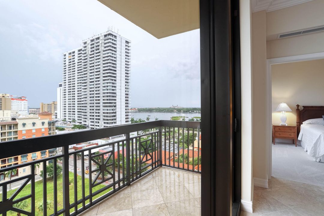 Active With Contract: $6,800 (2 beds, 2 baths, 1476 Square Feet)