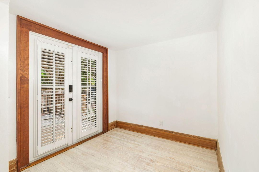 Active With Contract: $4,250 (2 beds, 2 baths, 1628 Square Feet)