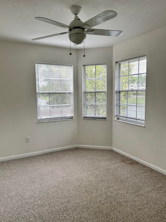 For Rent: $3,295 (3 beds, 2 baths, 1582 Square Feet)