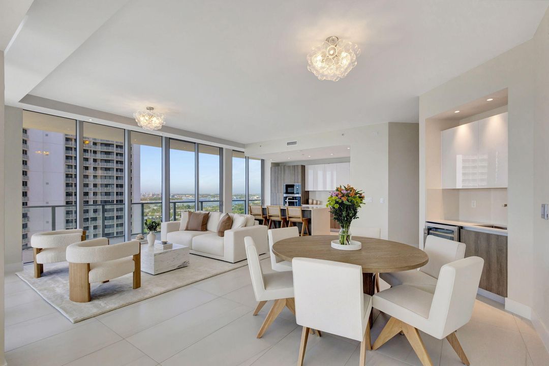 For Sale: $3,899,000 (2 beds, 2 baths, 2065 Square Feet)