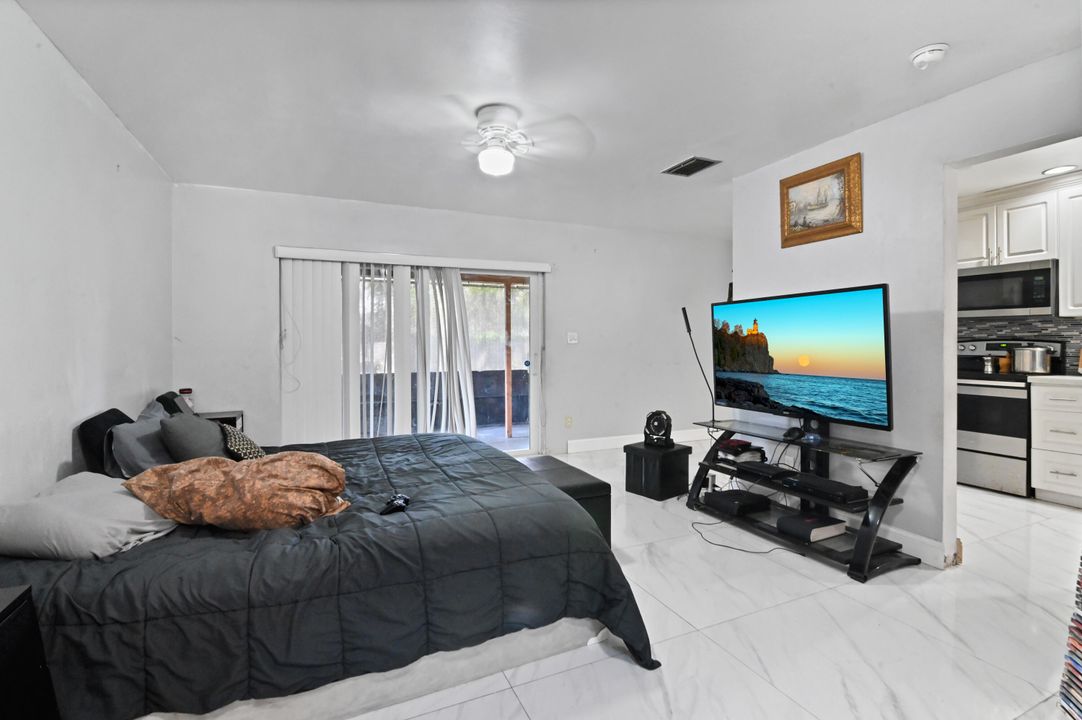 Active With Contract: $385,000 (3 beds, 2 baths, 1223 Square Feet)