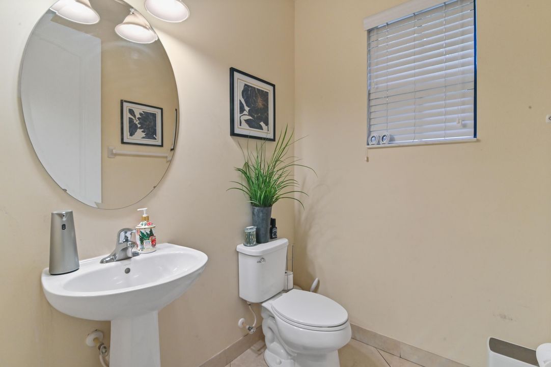 For Sale: $619,000 (3 beds, 2 baths, 1980 Square Feet)