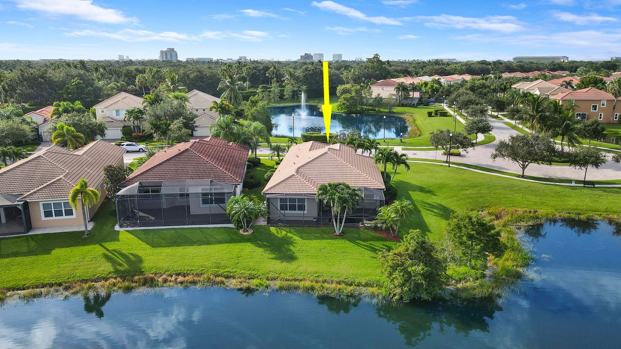 Active With Contract: $1,199,000 (3 beds, 2 baths, 2001 Square Feet)