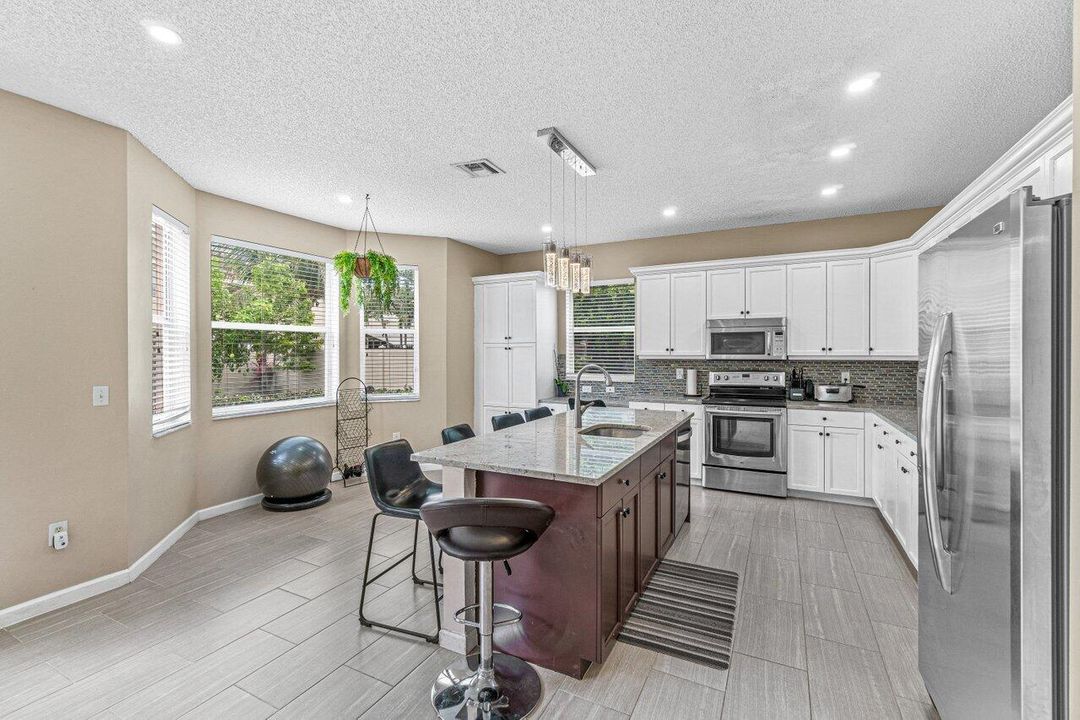 Active With Contract: $6,500 (4 beds, 2 baths, 2573 Square Feet)