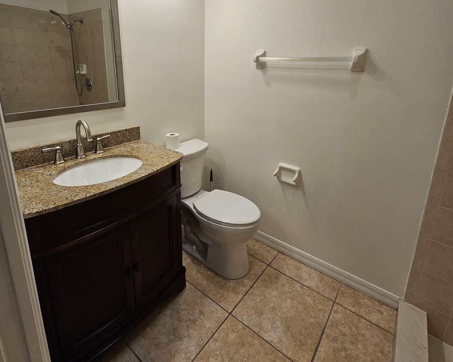 For Rent: $3,000 (2 beds, 2 baths, 1614 Square Feet)