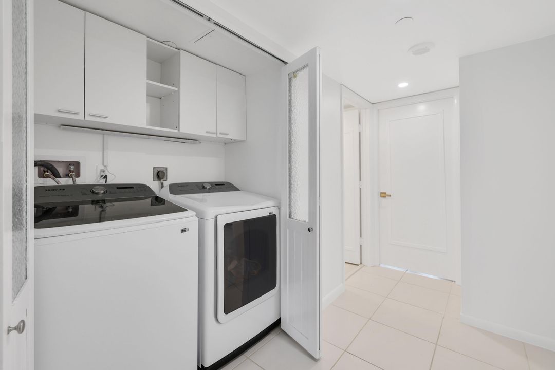 Active With Contract: $9,500 (2 beds, 2 baths, 1915 Square Feet)