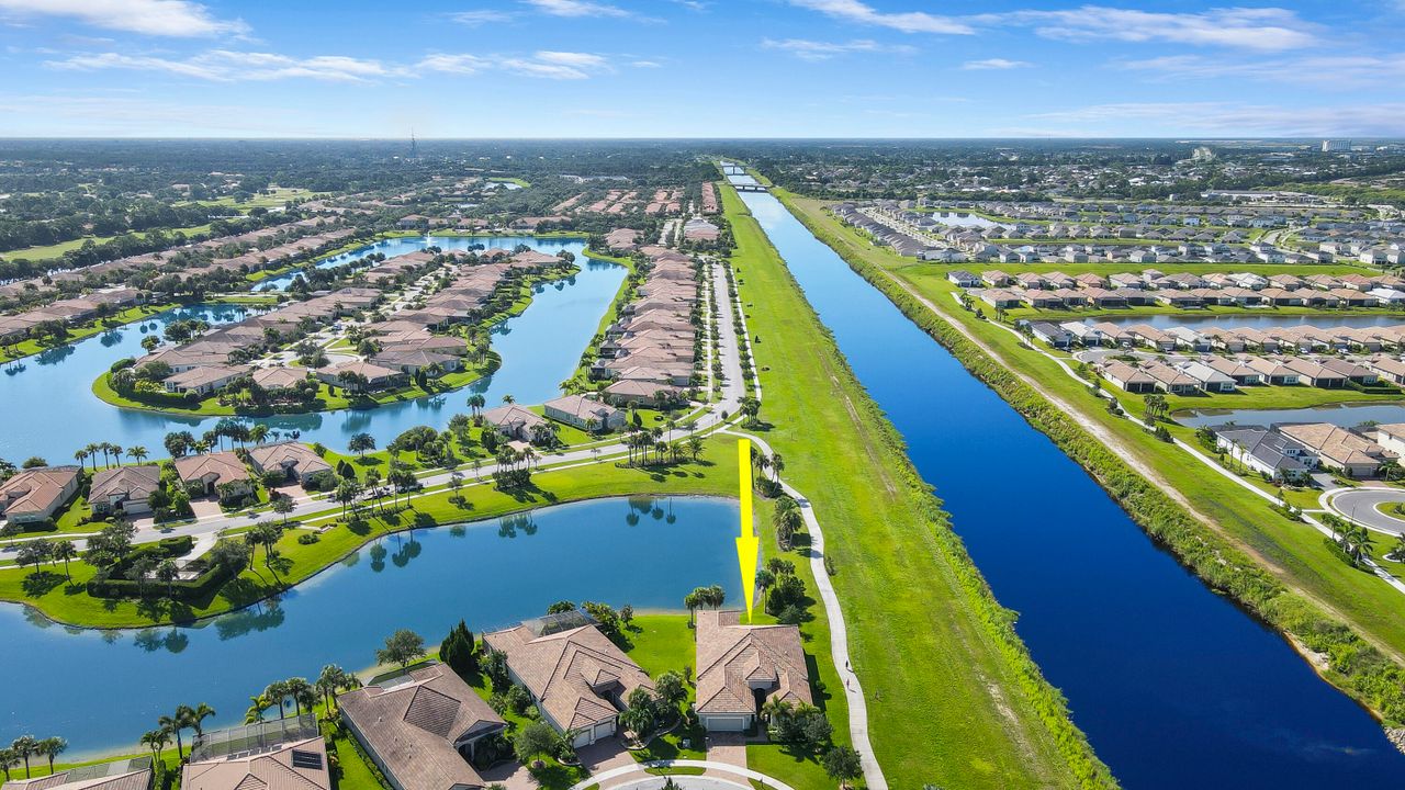 Active With Contract: $799,000 (3 beds, 4 baths, 3182 Square Feet)