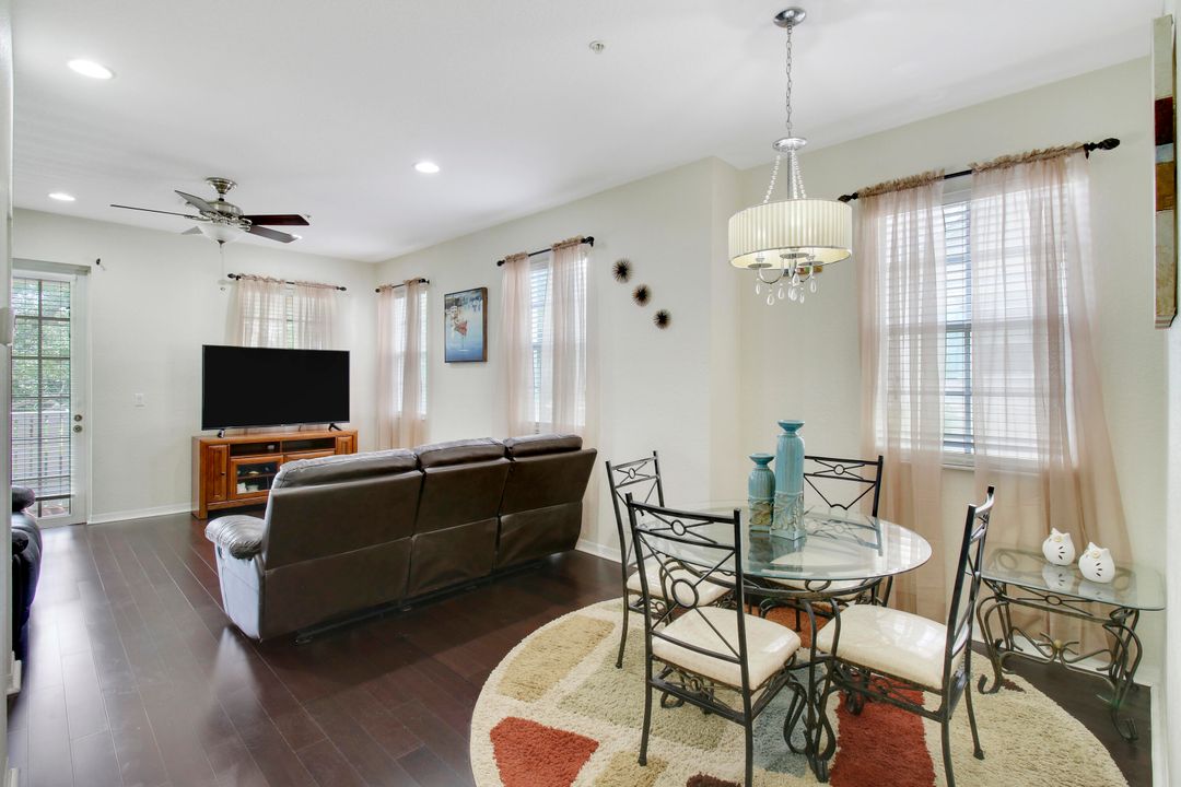 Active With Contract: $570,000 (3 beds, 2 baths, 2220 Square Feet)